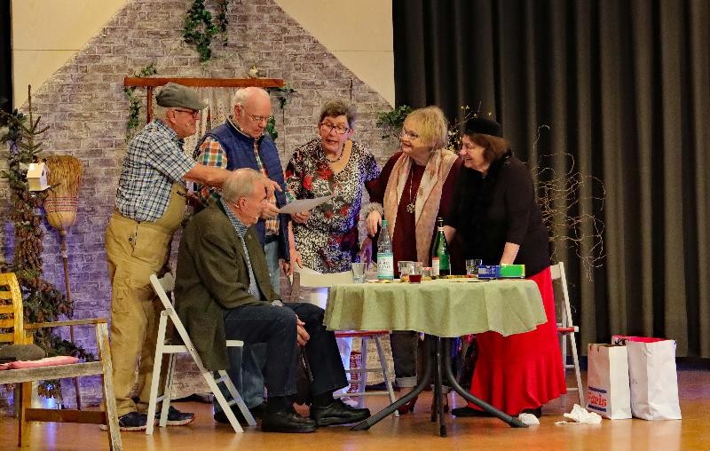 Ensemble des kleinen Aichwaldtheaters